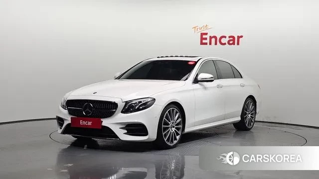Mercedes-Benz E-Class W213 2020 Белый из Кореи