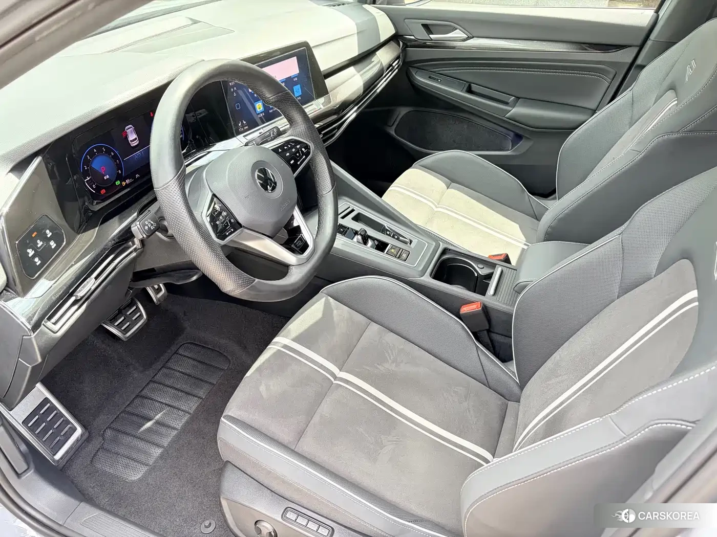 Volkswagen Golf 2024 Silver/gray из Китая