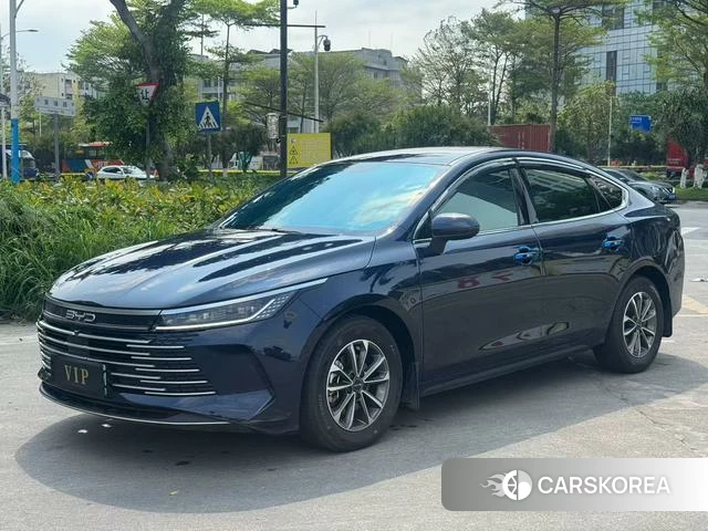 BYD Destroyer 05 2025 Синий из Китая