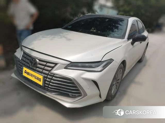 Toyota Asian dragon 2024 Белый из Китая