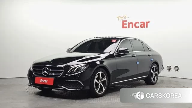 Mercedes-Benz E-Class W213 2019 Черный из Кореи