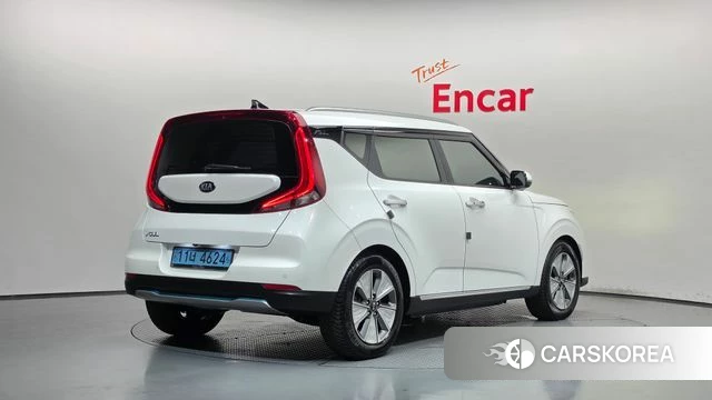 Kia Soul Booster EV 2019 Белый из Кореи