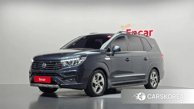 Ssangyong Korando Turismo 2019 Серый из Кореи
