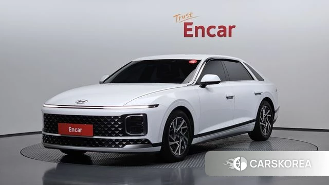 Hyundai Grandeur (GN7) 2023 Белый из Кореи