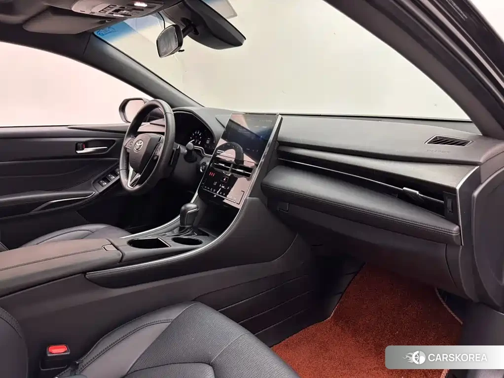 Toyota Avalon 2024 Черный из Китая