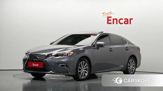 Lexus New ES300h 2018 Серый из Кореи