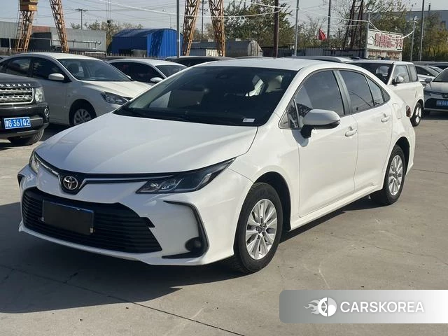 Toyota Corolla 2024 Белый из Китая