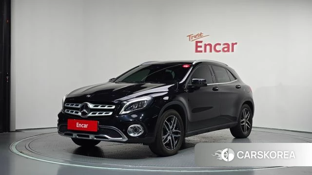 Mercedes-Benz GLA-Class X156 2018 Черный из Кореи