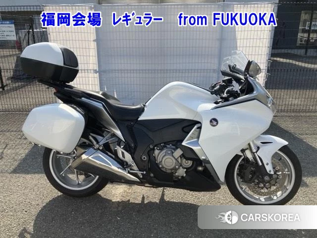 Проданный Honda VFR1200F DCT 2010 из Японии