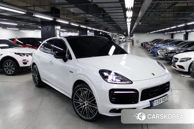 Porsche Cayenne (PO536) 2021 Белый из Кореи