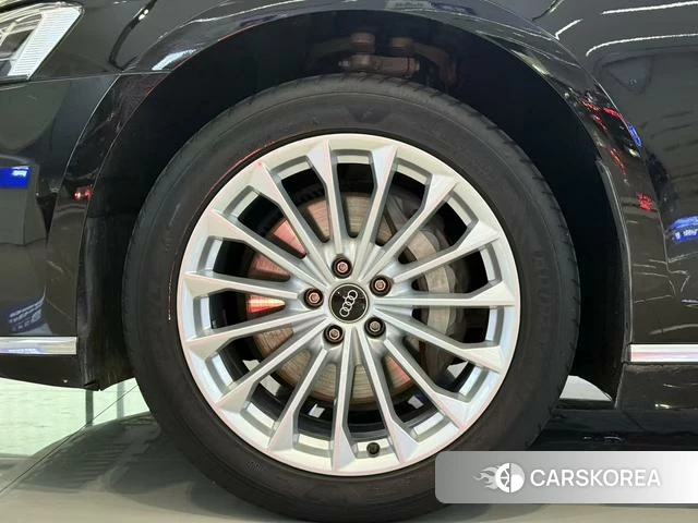 Audi A8 2020 Черный из Китая