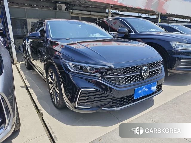 Volkswagen Passat 2022 Черный из Китая