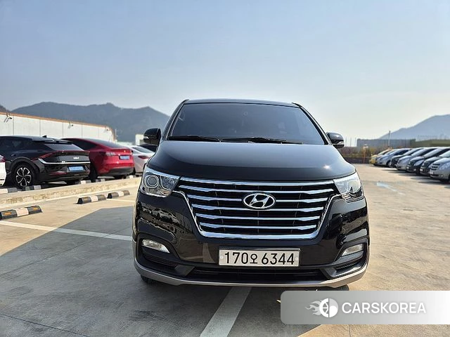 Hyundai The New Grand Starex 2018 Черный из Кореи