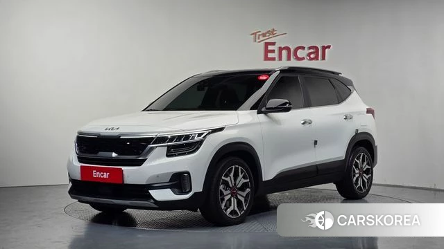 Kia Seltos 2022 Белый из Кореи