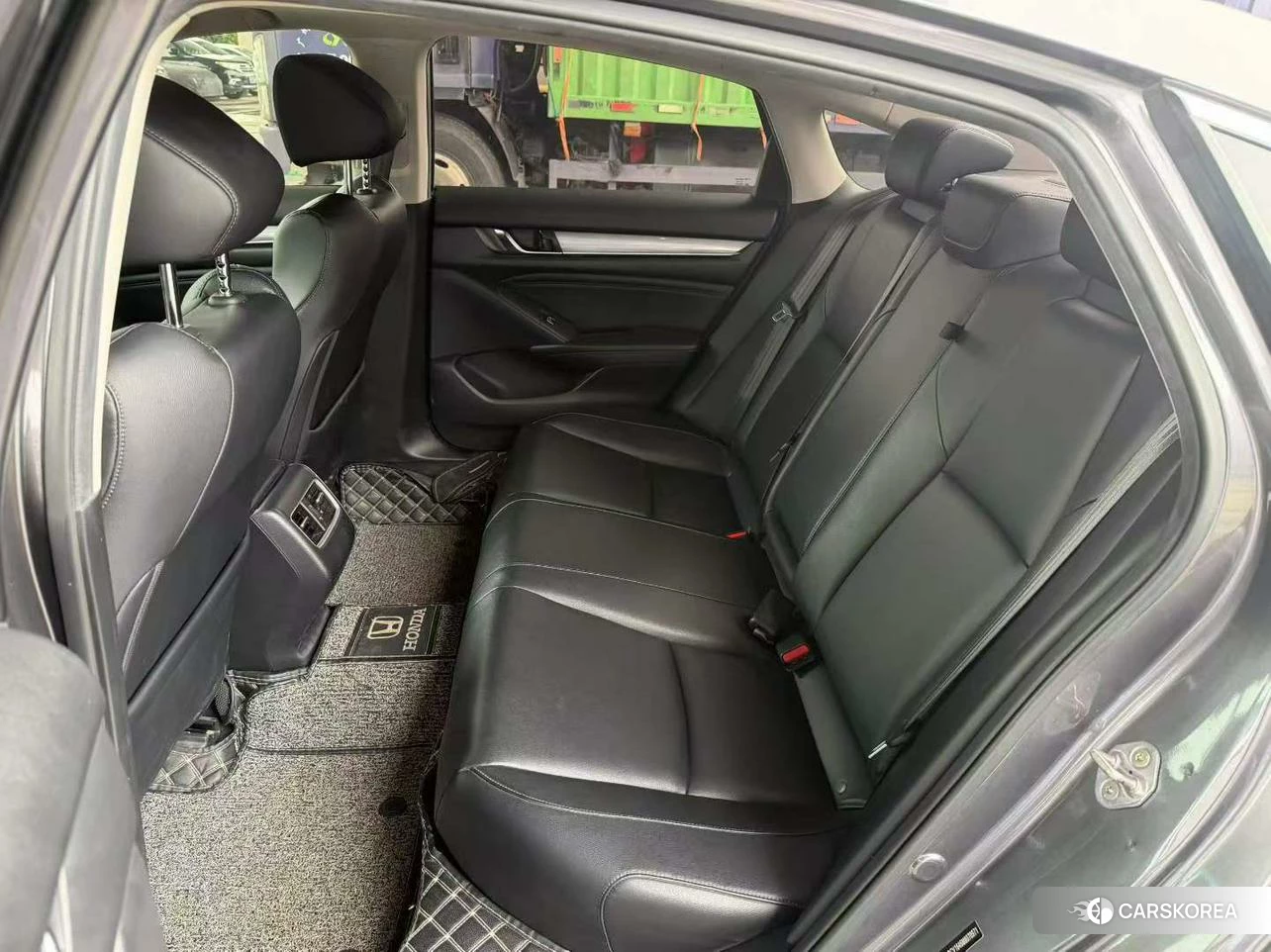 Honda Accord 2019 Серебристо-серый из Китая