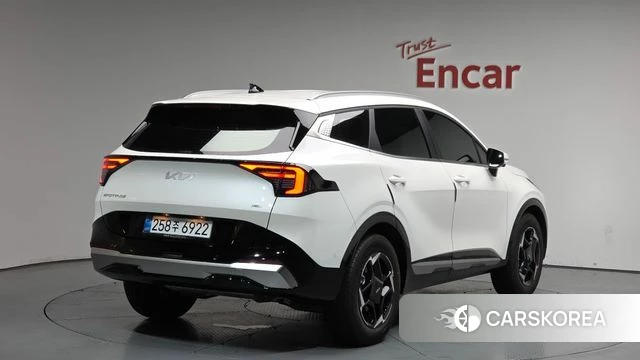 Kia The New Sportage 5th Generation Hybrid 2025 Белый из Кореи