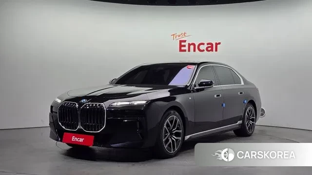 BMW 7 Series (G70) 2024 Черный из Кореи