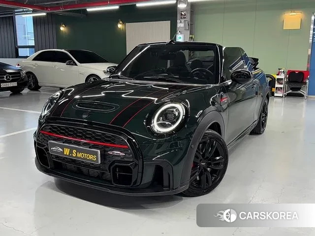 Mini Cooper S Convertible 2021 Темно-зеленый из Кореи
