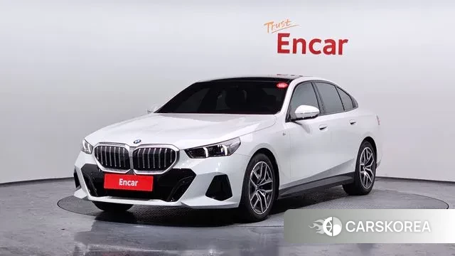 BMW 5 Series (G60) 2025 Белый из Кореи