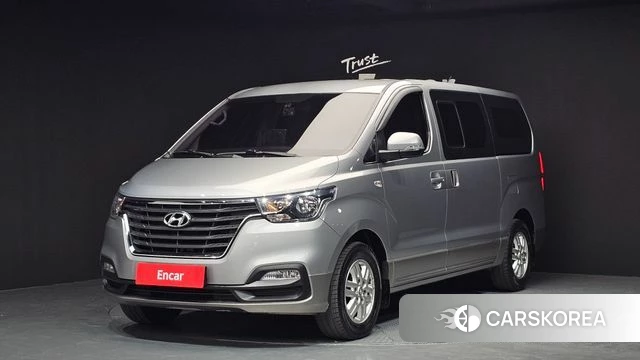Hyundai The New Grand Starex 2018 Серебристо-серый из Кореи