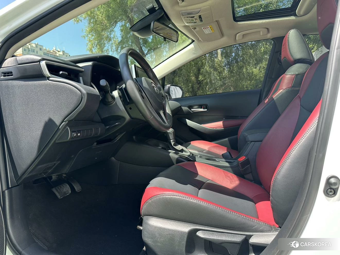 Toyota Corolla 2021 Белый из Китая