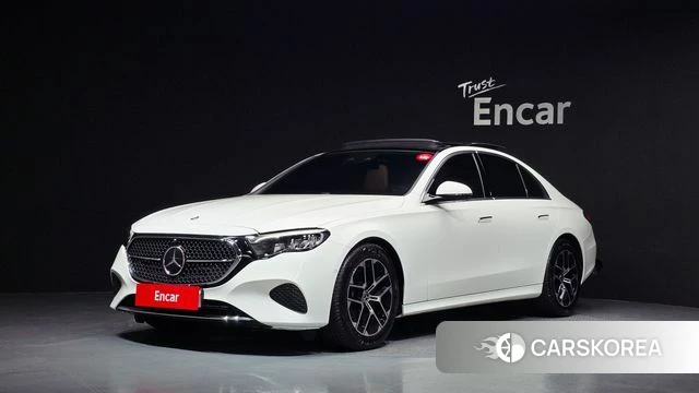 Mercedes-Benz E-Class W214 2025 Белый из Кореи