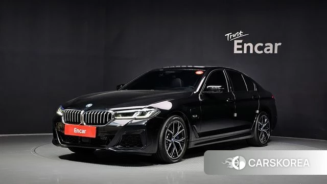 BMW 5 Series (G30) 2023 Черный из Кореи