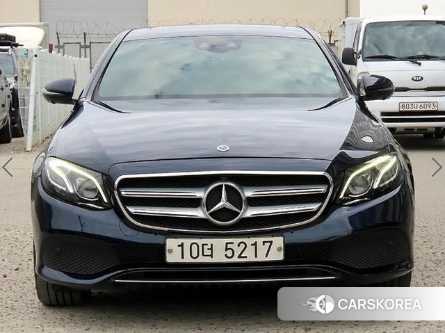 Mercedes-Benz E-Class W213 2019 Синий из Кореи