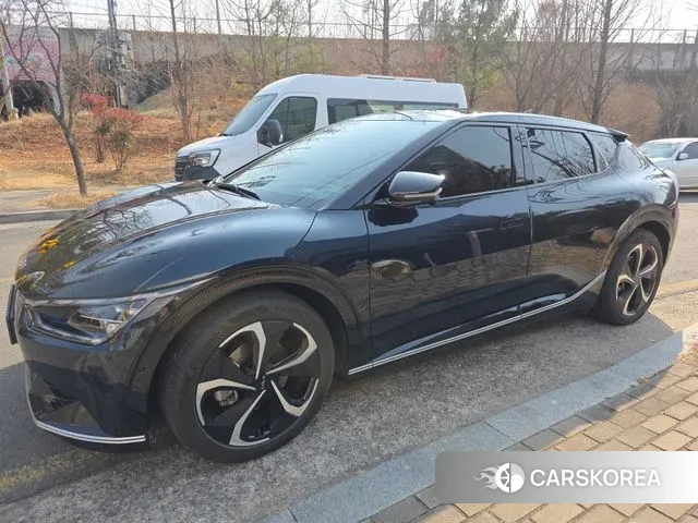 Kia EV6 2023 Синий из Кореи