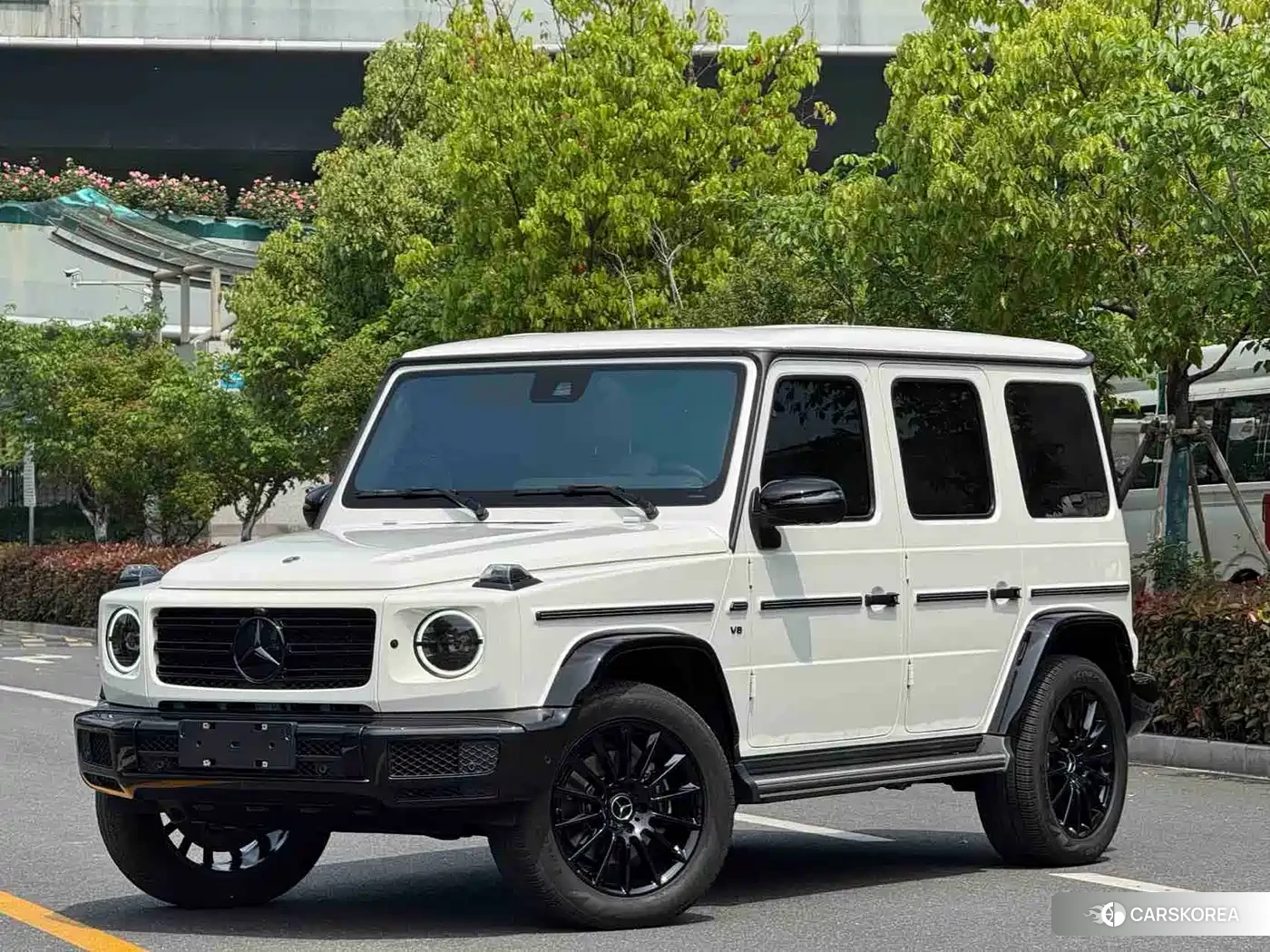 Mercedes-Benz G-Class 2023 Белый из Китая