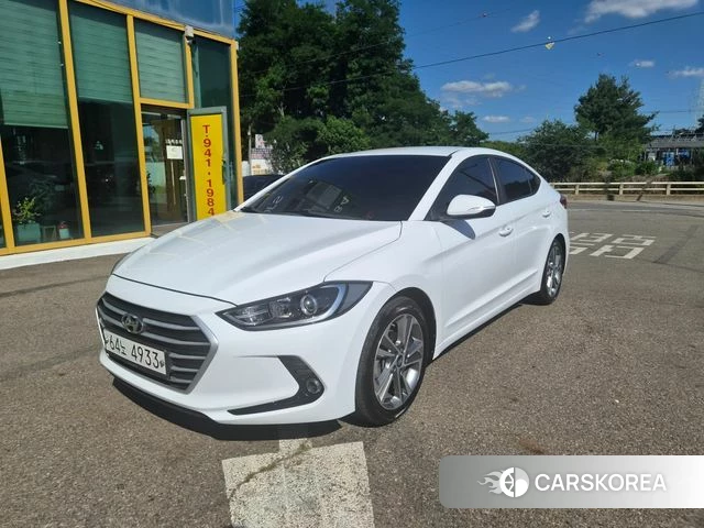 Hyundai Avante AD 2018 Белый из Кореи