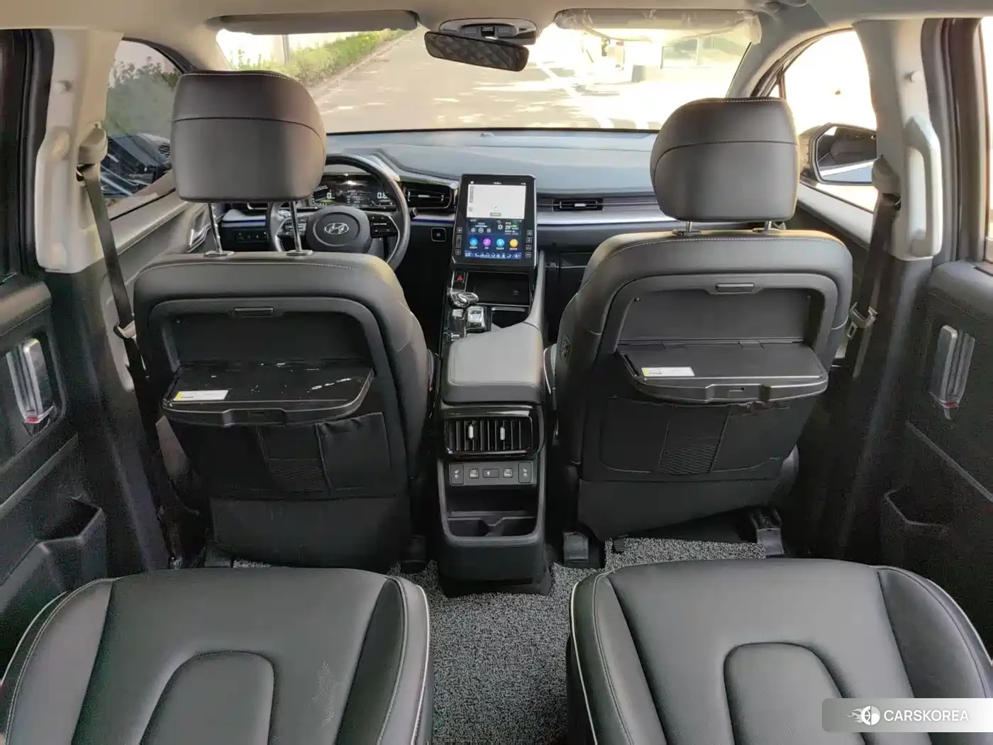 Hyundai Custo 2024 Champagne/brown из Китая