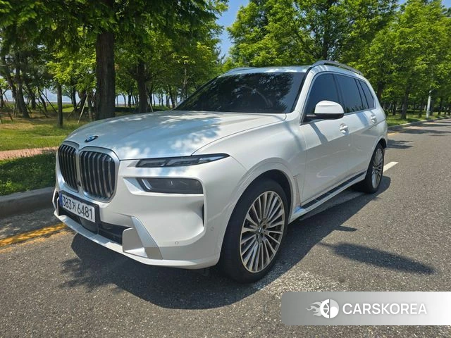 BMW X7 (G07) 2023 Белый из Кореи