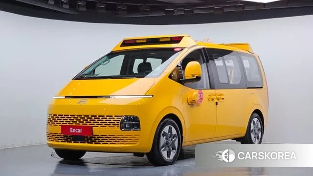Hyundai Staria 2025 Желтый из Кореи