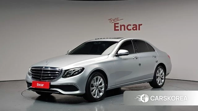 Mercedes-Benz E-Class W213 2020 Серебряный из Кореи