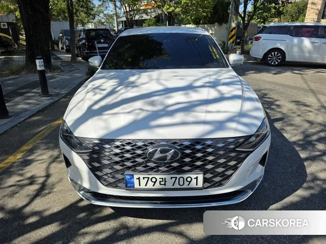 Hyundai The New Grandeur IG Hybrid 2021 Белый из Кореи