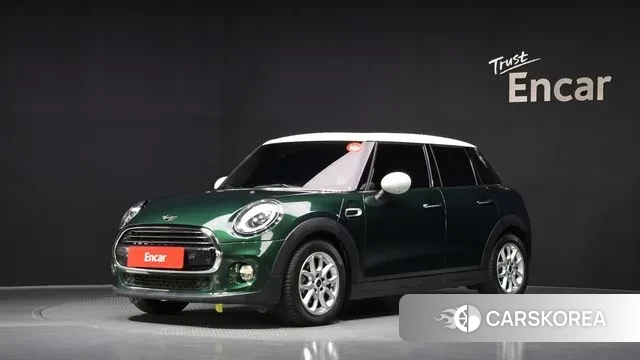 Mini Cooper 2018 Зеленый из Кореи