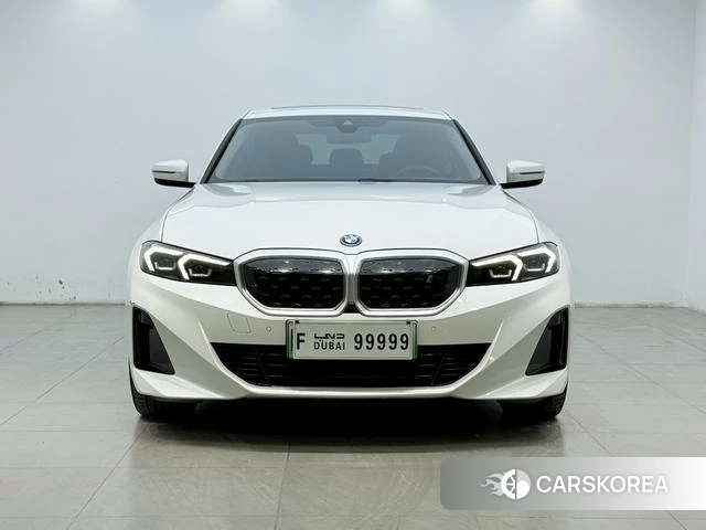 BMW i3 2023 Белый из Китая