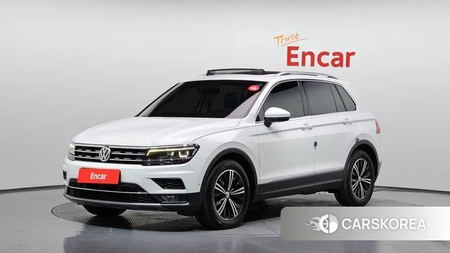 Volkswagen Tiguan second Generation 2020 Белый из Кореи