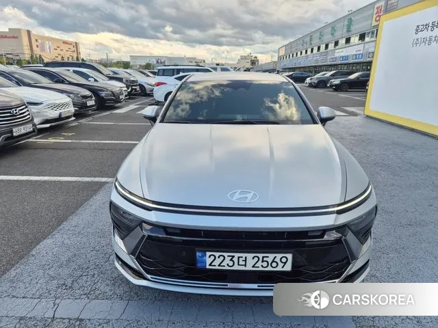 Hyundai Sonata D Edge (DN8) 2024 Серебристо-серый из Кореи