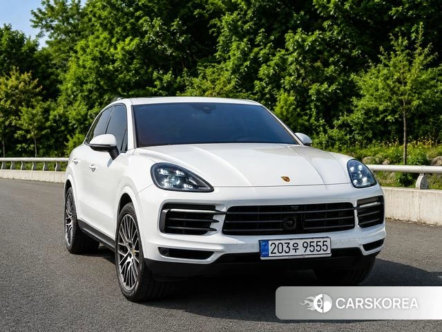 Porsche Cayenne (PO536) 2022 Белый из Кореи