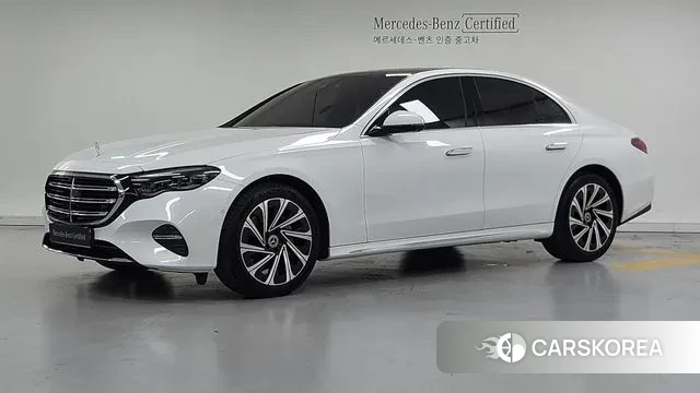 Mercedes-Benz E-Class W214 2024 Белый из Кореи