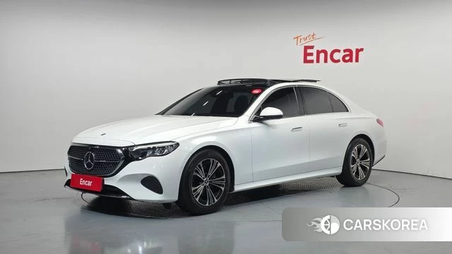 Mercedes-Benz E-Class W214 2024 Белый из Кореи