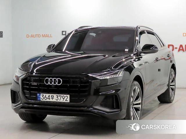 Audi Q8 (4M) 2023 Черный из Кореи