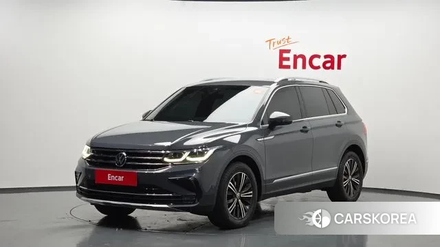 Volkswagen Tiguan second Generation 2021 Серый из Кореи