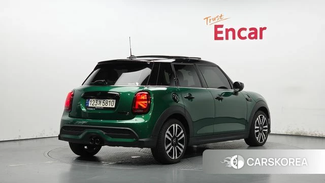 Mini Cooper S 2024 Зеленый из Кореи