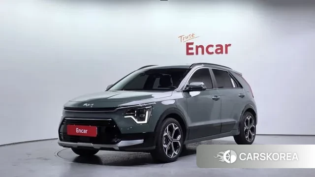 Kia Di Ol Nu Niro 2024 Темно-зеленый из Кореи