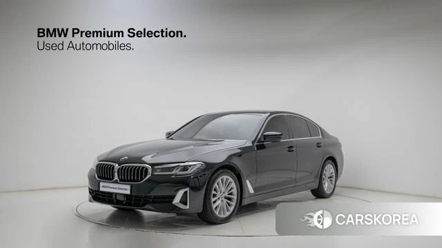 BMW 5 Series (G30) 2023 Черный из Кореи