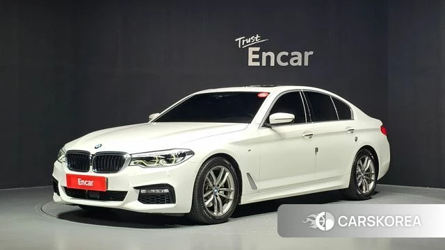 BMW 5 Series (G30) 2018 Белый из Кореи