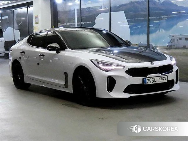 Kia Stinger Meister 2021 Белый из Кореи